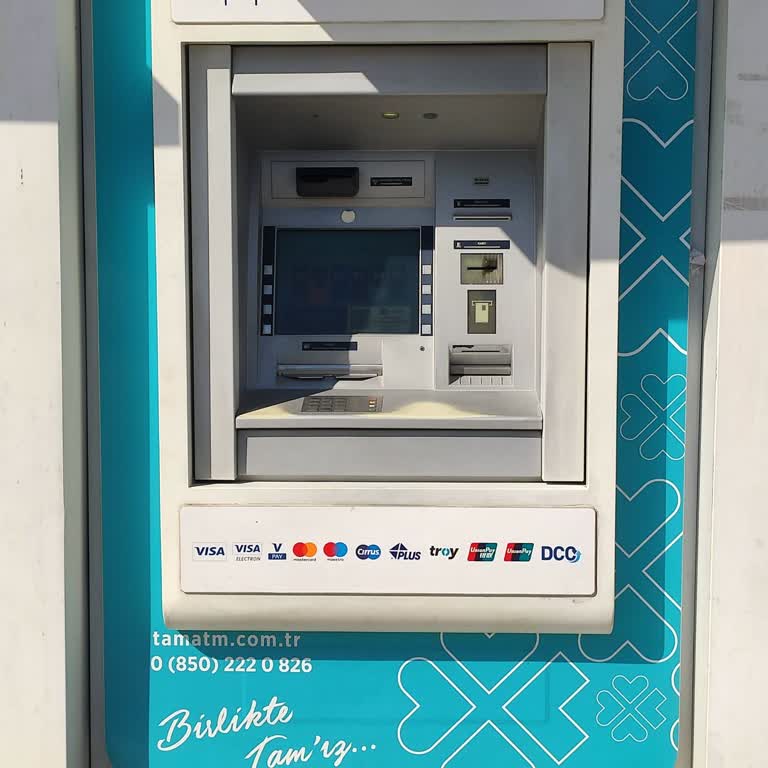 Türkiye'nin ATM Merkezi Aynı ATM’de Üç Kez Kartım Yutuldu, Cihazın Yenilenmesini İstiyorum