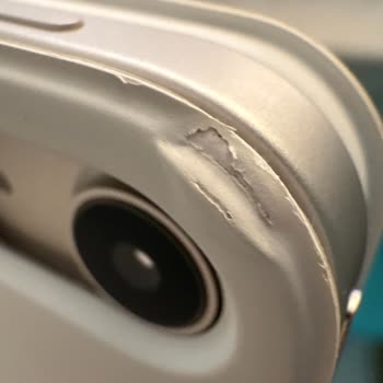 Magic Keyboard Kısa Sürede Hasar Gördü, Garanti Çözüm Sunmuyor