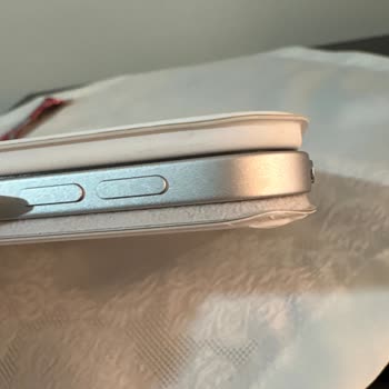 Magic Keyboard Kısa Sürede Hasar Gördü, Garanti Çözüm Sunmuyor