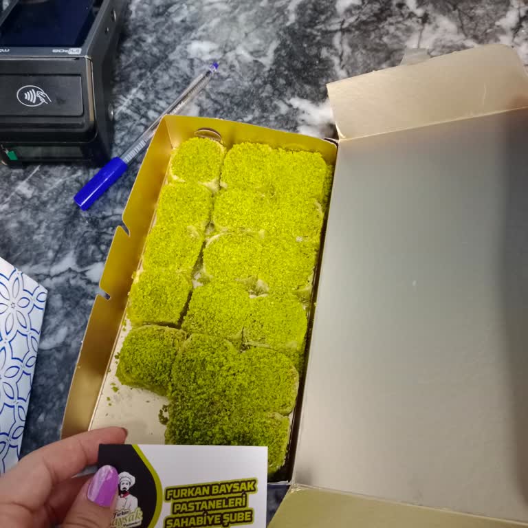 Bayat Tatlı Ve İlgisiz Müşteri Hizmetleri Mağduriyet Yaşattı