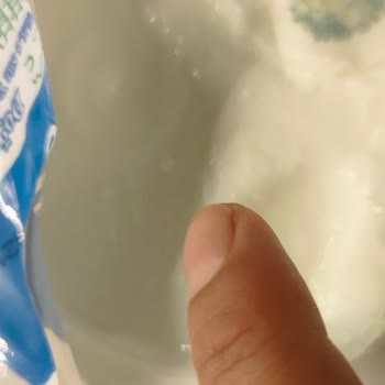 Taze Olması Gereken Yoğurttan Küf Çıktı, Hayal Kırıklığına Uğradım