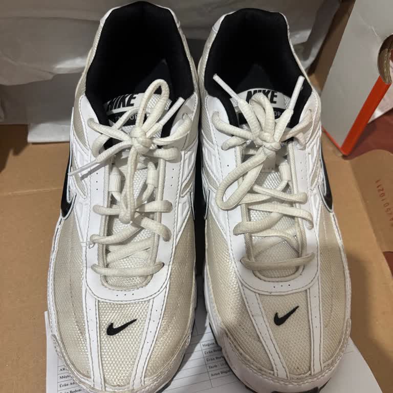 Kısa Sürede Renk Değişimi Olan Ayakkabı İçin İade Veya Değişim Talebi