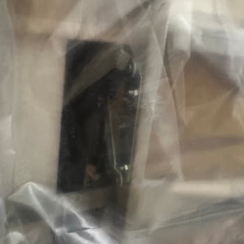 Kırık Teslim Edilen Koltuk Takımı İçin İade Ve Geri Dönüş Bekliyorum