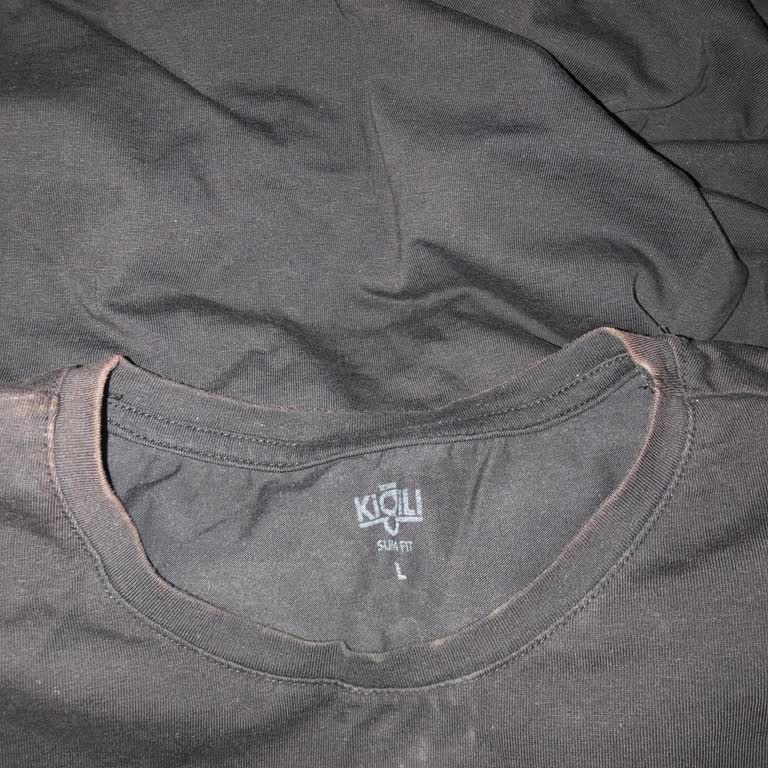 İkinci Giyimde Renk Atan T-shirt İçin Garanti Kapsamında İade Talebim Reddedildi