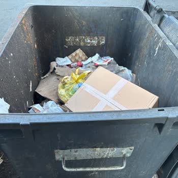 Şişli Belediyesi'nde Çöp Ve Temizlik Hizmetleri Aksıyor, Mahalle Temizliği Yetersiz