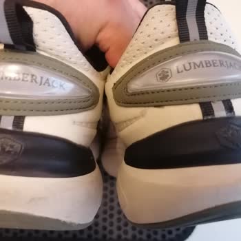 2 Ayda Deforme Olan Ayakkabıya Mağazadan Çözüm Alamadım