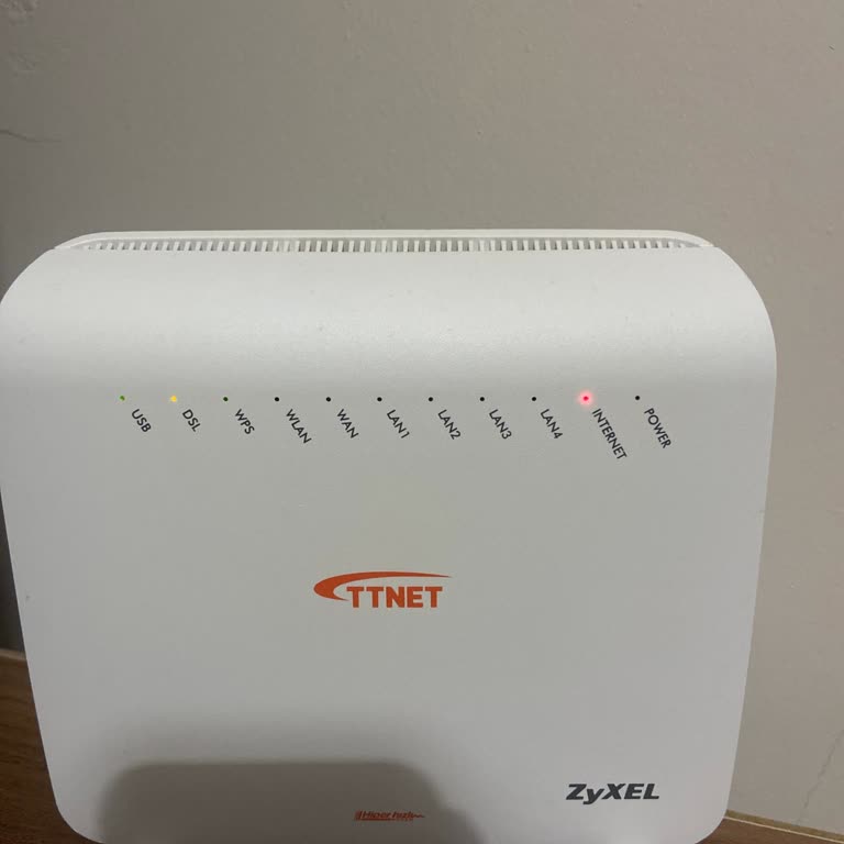 Tekrarlayan İnternet Kesintileri Ve Cevapsız Müşteri Hizmetleri