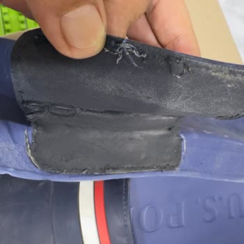 Aldığım Terlik 1 Ayda Dağıldı, İade Talebim Reddedildi!