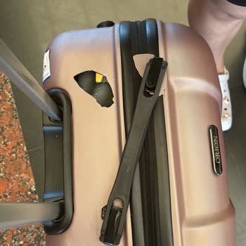 Valizim Kırık Teslim Edildi, Zararım Karşılanmadı