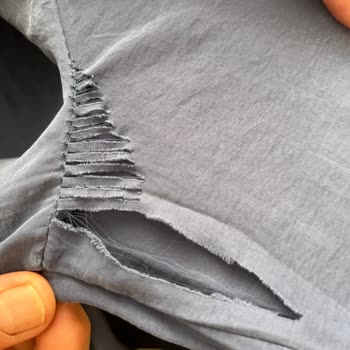 Yıkama Sonrası Yırtılan Takım İçin Değişim Veya İade Talebim Reddedildi