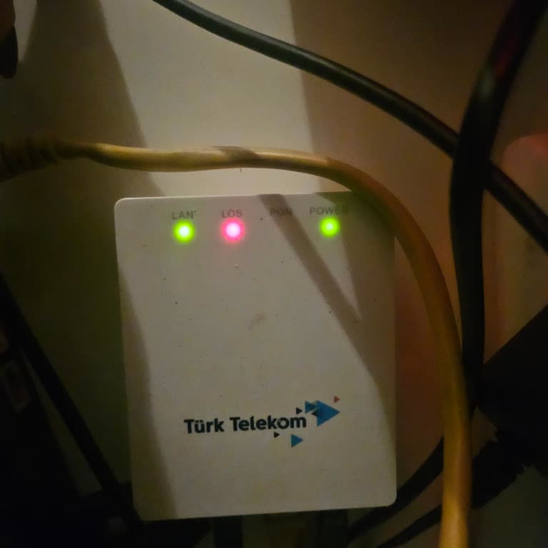 8 Gündür Süren İnternet Kesintisi Ve Belirsiz Çözüm Süreci Mağduriyeti