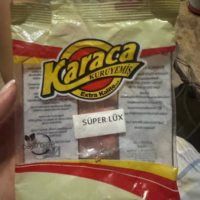 Taze Olması Gereken Kuruyemiş Bayat Çıktı