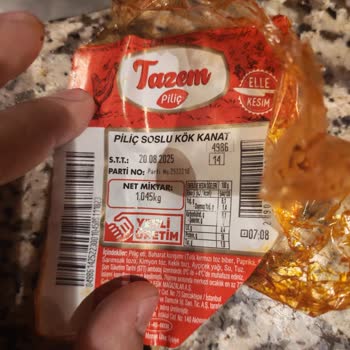 Tazem Piliç Soslu Kanatta Tüy Çıkması Hayal Kırıklığı Yaşattı