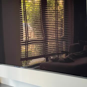 Yeni Alınan LG OLED TV Ekranında Yamukluk Ve Çözüm Bulamama Mağduriyeti