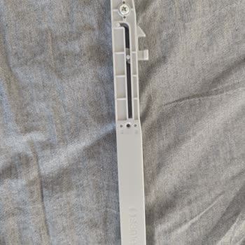 Gardırop Fren Sistemi Tekeri Çürüdü Yedek Parça Bulunamıyor