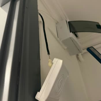 İnternet Bağlantısı İçin Yapılan Hatalı İşlem Elektrik Arızasına Yol Açtı!