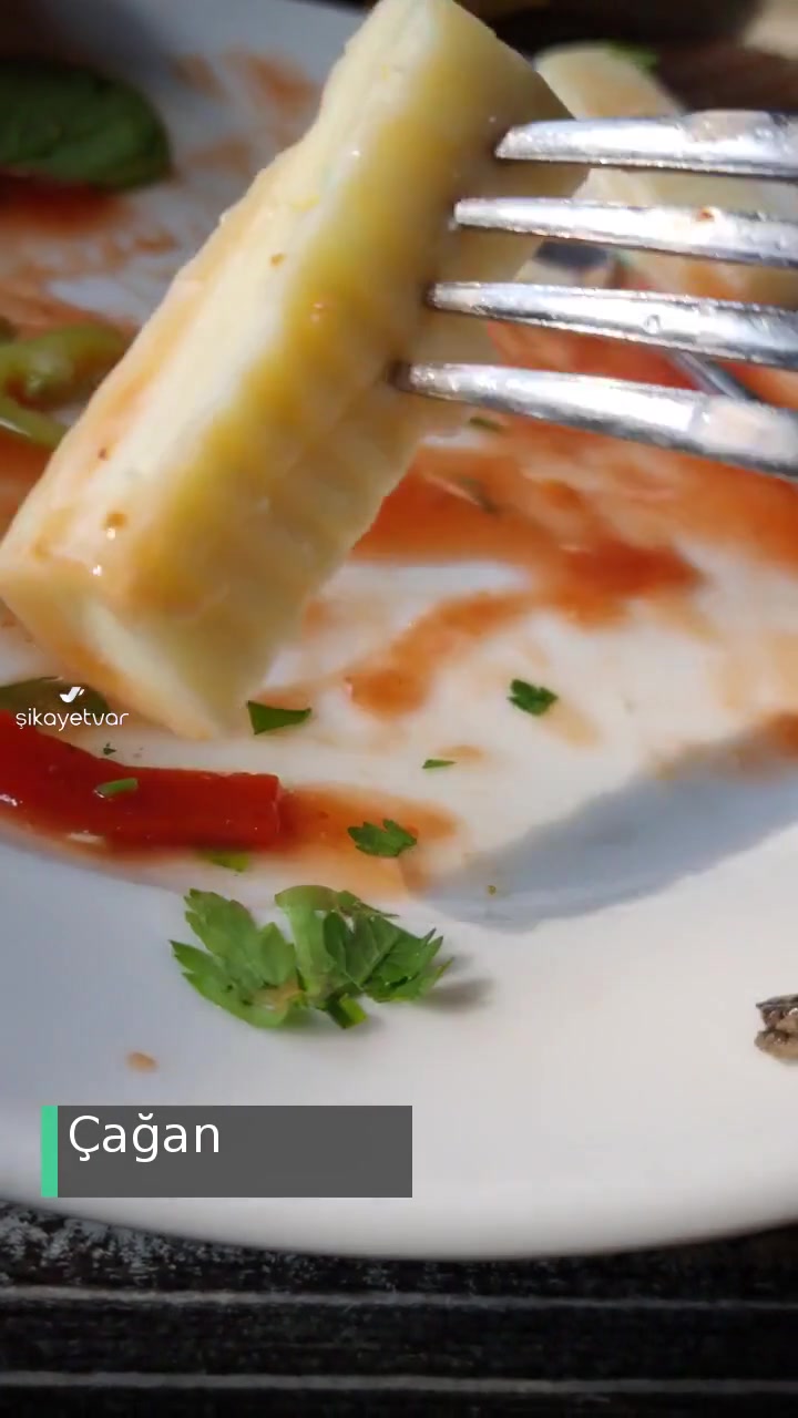 Senza The Inn Resort Hotel Küflü Peynir Sorunu videonun kapak resmi