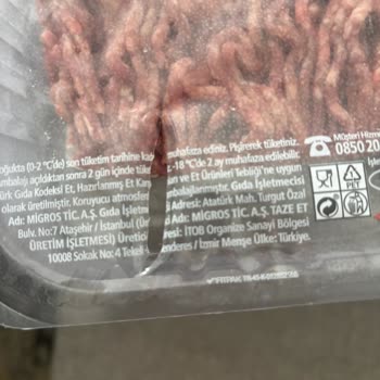 Yırtık Ve Sağlıksız Kıyma Paketi İçin Para İadesi Talebim