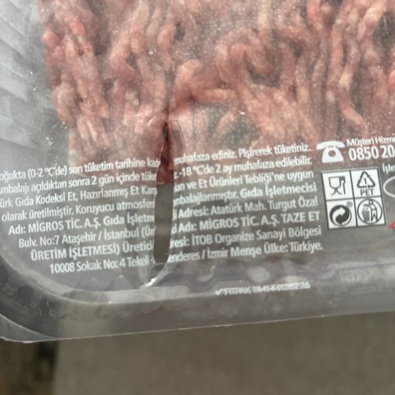 Yırtık Ve Sağlıksız Kıyma Paketi İçin Para İadesi Talebim