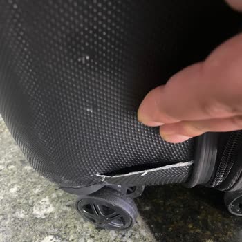 Hasarlı Valiz Ve Yetersiz Müşteri Hizmeti Nedeniyle Mağduriyet