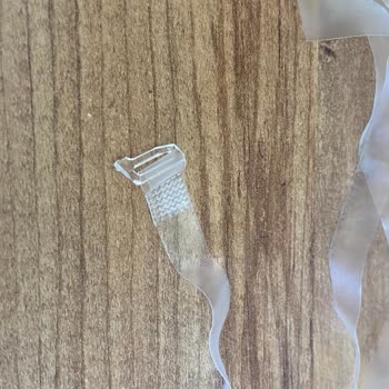 Kullanılmamış Şeffaf Sütyen Askısının Hemen Kopması Ve İade Talebimin Reddedilmesi