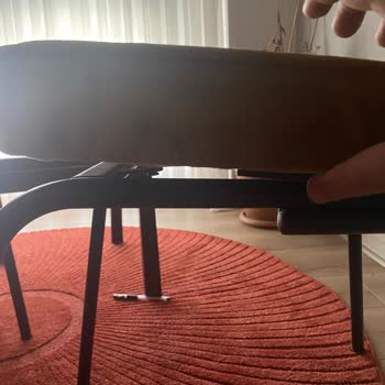 Hatalı Montaj Sonrası Sorunlu Sandalyeler Ve Yetersiz Müşteri Hizmetleri