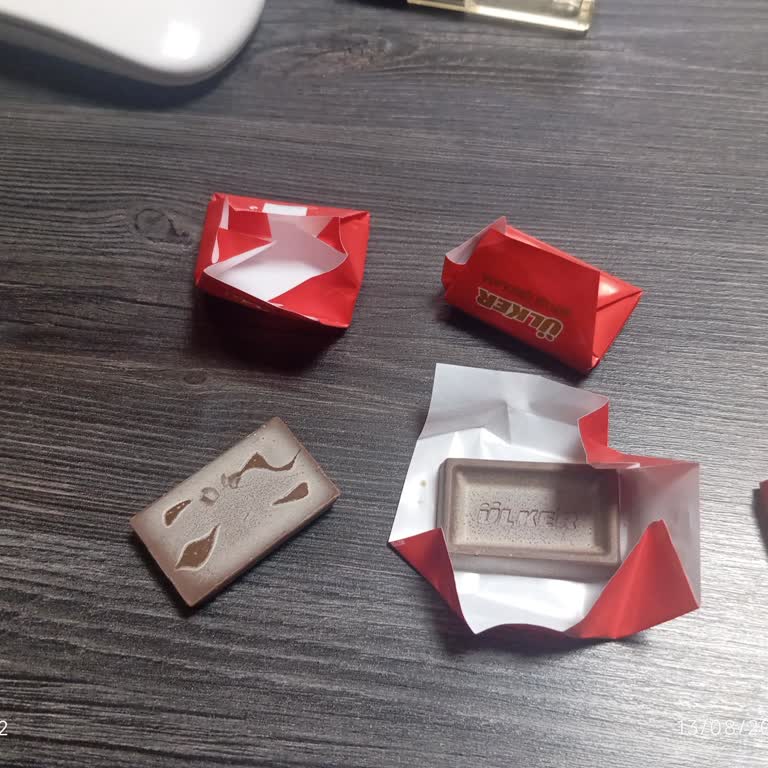 Küflü Çikolata İle Karşılaşmak Oğlum İçin Aldığım Üründe Hayal Kırıklığı Yaşadım