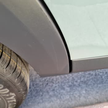 Sıfır Araçta Teslimat Sorunları Ve Eksik Donanım Şikayeti