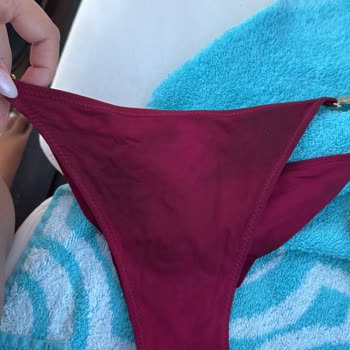 Calzedonia Bikini Takımında Tekrar Eden Leke Sorunu Ve Para İadesi Talebi