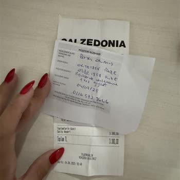 Calzedonia Bikini Takımında Tekrar Eden Leke Sorunu Ve Para İadesi Talebi