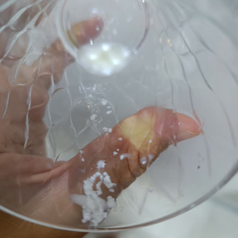 Bozuk Süt Ve İlgisiz Müşteri Hizmetleri Mağduriyeti