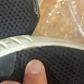 Reebok Ayakkabıda Kısa Sürede Açılma Ve Garanti Kapsamında Değişim Sorunu