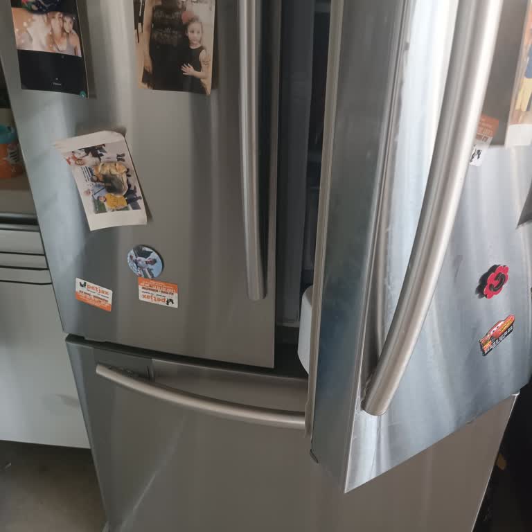 Samsung 10 Yıl Garantili Buzdolabı Motoru İçin Çözüm Sunulmuyor, Mağduriyet Yaşıyoruz