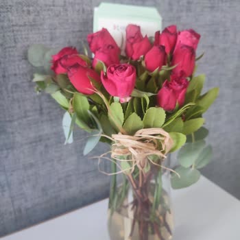 Çiçek Sepeti'nden İkinci Kez Kötü Durumda Çiçek Teslimatı