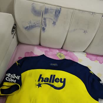 Fenerium'dan Alınan Orijinal Puma Formanın İlk Yıkamada Renk Atması Ve Güven Sorunu