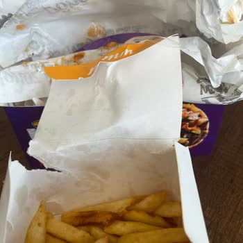 Çiğ Gelen Tavuk Siparişiyle Sağlık Riski Ve Hayal Kırıklığı Yaşadım