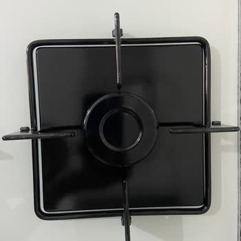 Yeni Alınan Siemens Ocakta İkinci Günde Çizik Sorunu Ve Teknik Servis Mağduriyeti