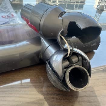 Garanti Süresi Sonrası Kırılan Dyson Süpürge Başlığı İçin Destek Talebi