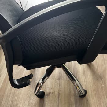 Kırılan Sandalyeler Ve Eksik Garanti: 6.000 TL’lik Hayal Kırıklığı