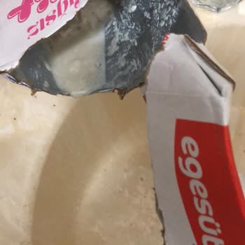 Son Kullanma Tarihi Geçmemiş Sütlerde Bozulma: Sağlık Ve Güvenilirlik Endişesi