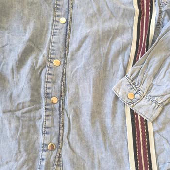 İlk Yıkamada Renk Bozulan Kıyafetlere Çözüm Bekliyorum