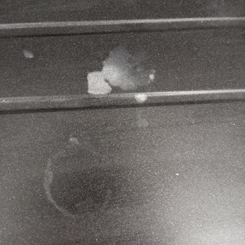 Yeni Alınan Granit Eviyede Kalıcı Lekeler Ve Değişim Reddi