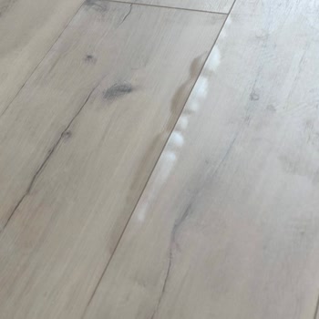 Sıfır Evde Şişmiş Parke Sorunu Ve Garanti Belirsizliği