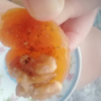 Aldığım Lokumda Kelebek Ve Kurtlar Çıktı