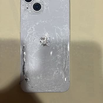 Garantiye Gönderilen Cihazın Kargo Sürecinde Hasar Görmesi Hakkında Çözüm Talebi