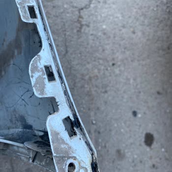 Eksperin Onarım Israrı Nedeniyle Aracım Serviste Kaldı