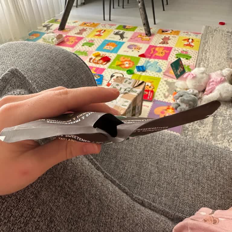 Her Siparişte Ezilmiş Ve Patlamış Paketler, Müşteri Hizmetleri Yanıtsız Kalıyor