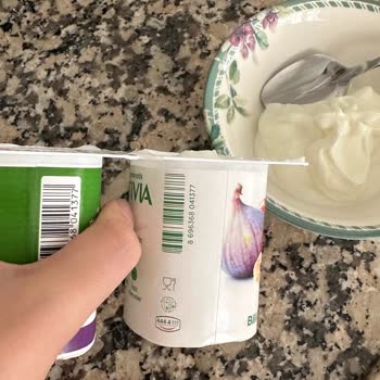 Ambalajda İncirli Yazan Yoğurt Sade Çıktı Mağduriyetimin Giderilmesini İstiyorum