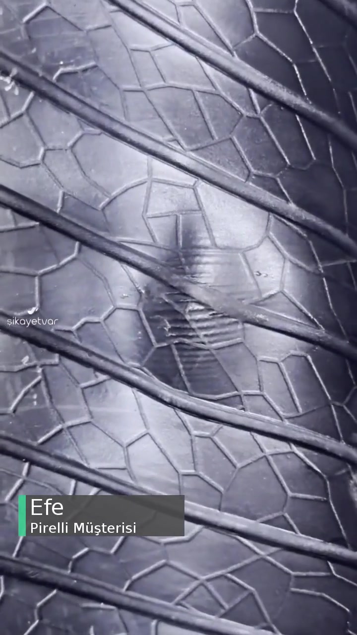 Çizik Pirelli Lastik videonun kapak resmi