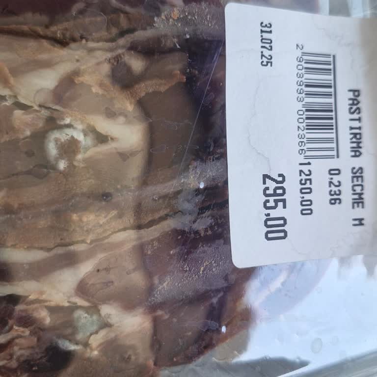 Son Kullanma Tarihi Geçmemiş Pastırmada Küf Ve Sağlık Riski